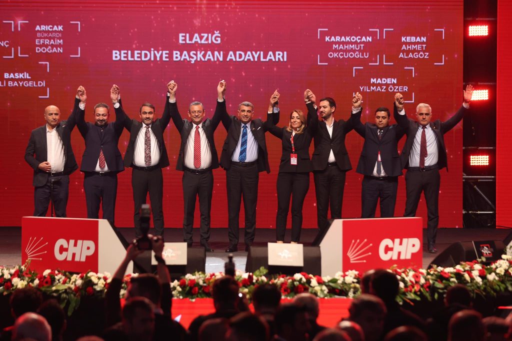 Cumhuriyet Halk Partisi Genel Başkanımız Sn. Özgür Özel, 31 Mart Yerel Seçim Aday Tanıtım Toplantısında Belediye Başkan Adaylarını Tanıttı.