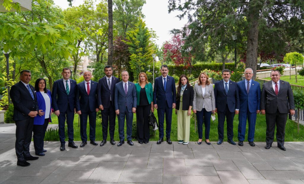 TBMM Çevre Komisyonu Olarak Sn.Murat Kurum’un Başkanlığında Bir Araya Geldik.