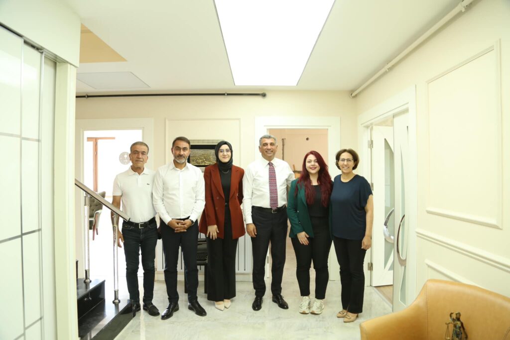 Önceki Dönem İl Başkanımız Av. Coşkun Çağlar Duran ve çalışma arkadaşlarını ziyaret ettim.