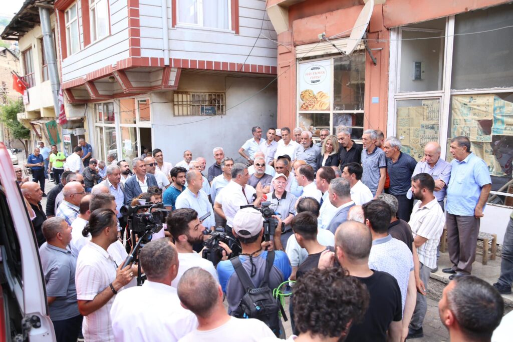 Madenli Yurttaşlarımızın Taleplerini Ve Sorunlarını Dinledik.