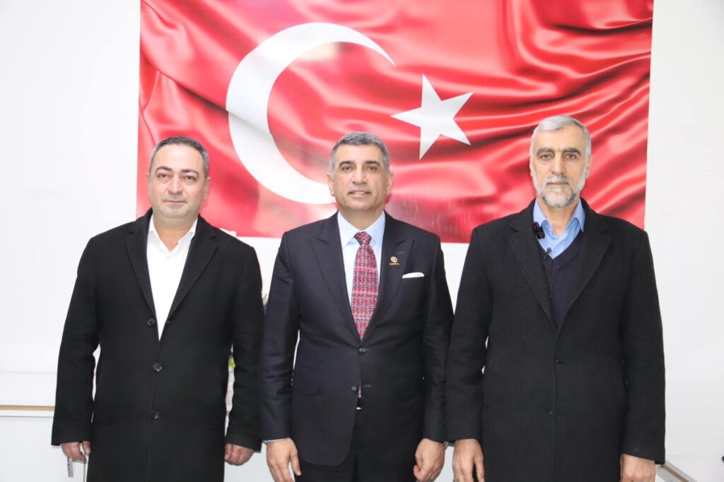 İl Başkanımız Onur Özkan İle Birlikte Hilalkent Mahallesi Muhtarı İsmet Ok’u Ziyaret Ederek Mahallemizin Talep Ve Sorunlarını Dinledim.