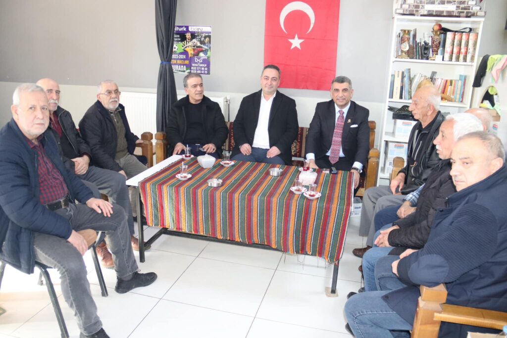 Hilalkent Mahallesi’nde Bulunan Ali Baba Çay Evi’nde Hemşehrilerimizle Bir Araya Gelerek Hasbihal Ettik.
