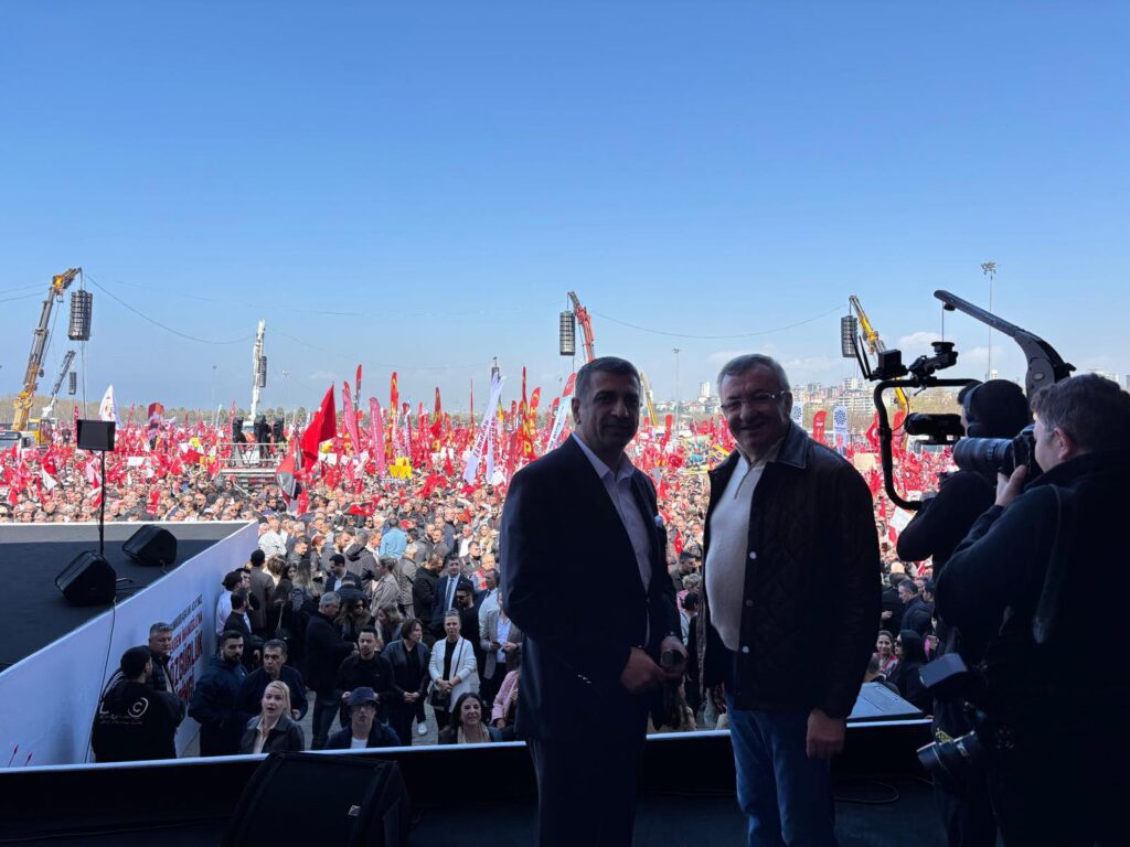 Cumhurbaşkanı Adayımız Ekrem İmamoğlu’na Maltepe’de Özgürlük Mitingindeyiz.