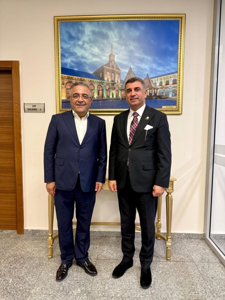 Diyarbakır Milletvekilimiz, Değerli Dostum Sayın Sezgin Tanrıkulu İle Birlikte Günün Anısına…