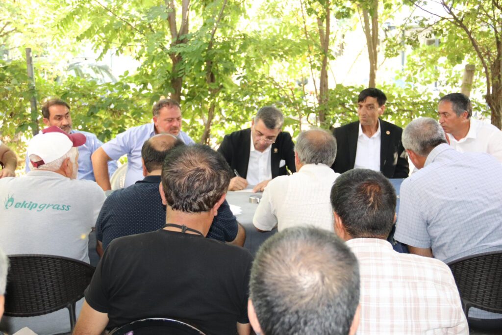 Bermaz Ovası Köylerinin Muhtarlarıyla Birlikte Vatandaşlarımızla Bir Araya Geldik.