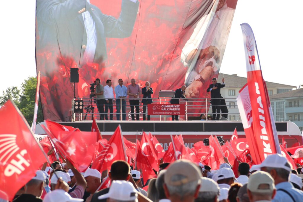 Malatya’da, Milletin İradesine Sahip Çıkmak İçin Bir Araya Geldik.