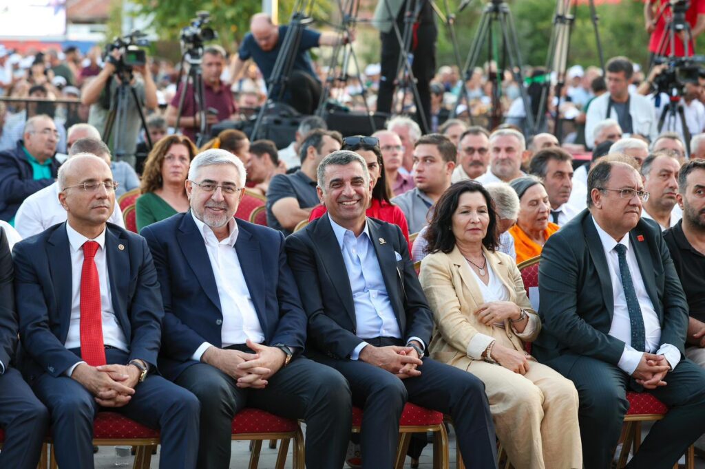 Genel Başkanımız Sn. Özgür Özel ile Birlikte Nevşehir Hacıbektaş’ta Düzenlenen 62. Ulusal ve 36. Uluslararası Hacı Bektaş Veli Anma ve Kültür-Sanat Etkinliklerine Katıldık.
