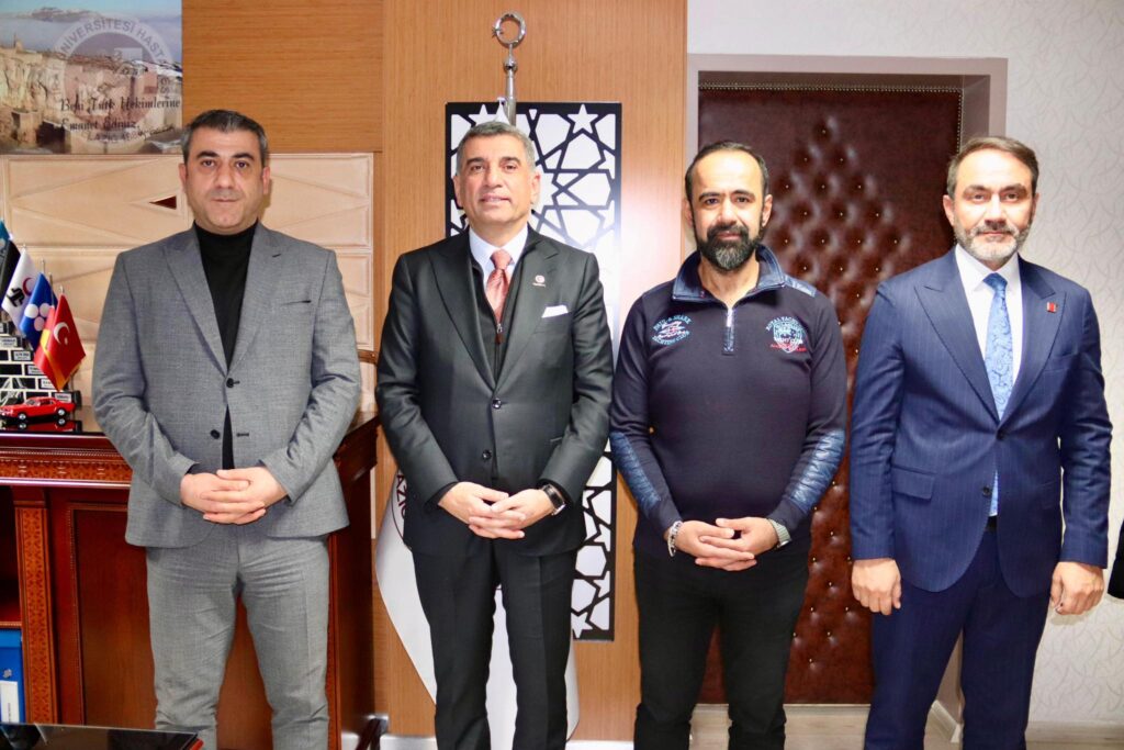 Fırat Üniversitesi Hastanesi Başhekimimiz Prof. Dr. Gökhan Artaş ve Prof. Dr. Necati Dağlı Hocamızı Ziyaret Ettik.