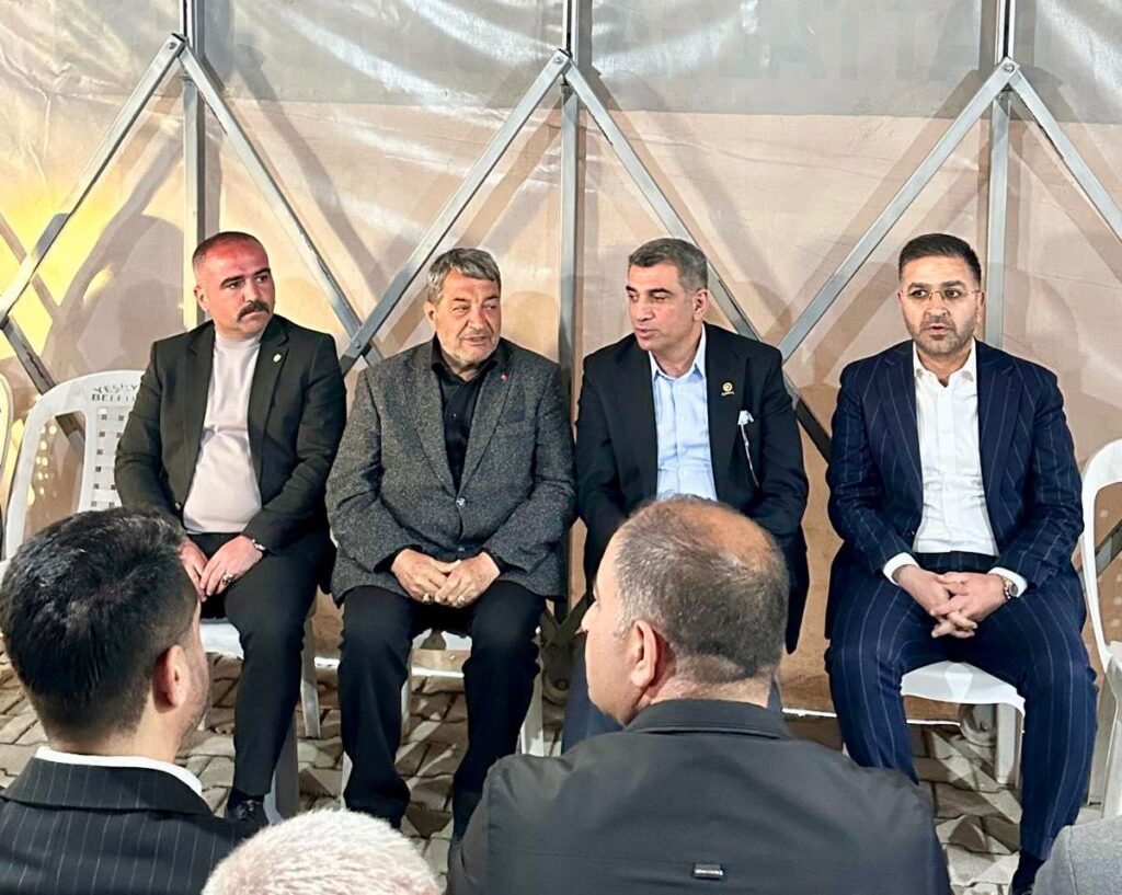 MHP Milletvekilimiz Sayın Mehmet Celal Fendoğlu’nu, Kıymetli Anneleri Hatice Suzan (Müzeyyen) Fendoğlu’nun Vefatı Dolayısıyla Ziyaret Ederek Taziyelerimizi İlettik.