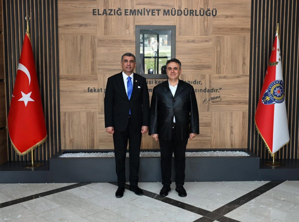 Elazığ İl Emniyet Müdürlüğü Görevine Başlayan Sayın Aydın KARAN’ı  Ziyaret Ederek Hayırlı Olsun Dileklerimizi İlettik.